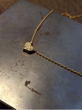 Charger l'image dans la galerie, Coeur lumineux : Collier