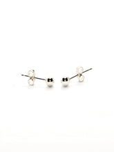 Charger l'image dans la galerie, Boucles d'oreilles "Sphéres 4"