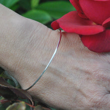 Charger l'image dans la galerie, Jonc "Simplicity A"